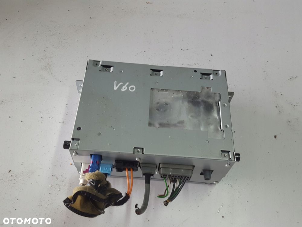 VOLVO V60 I 10-13r S60 RADIO CD NAWIGACJA 31357770AA - 1