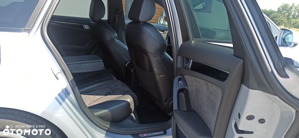 Audi A4 Avant 2.0 TDI S tronic quattro - 13