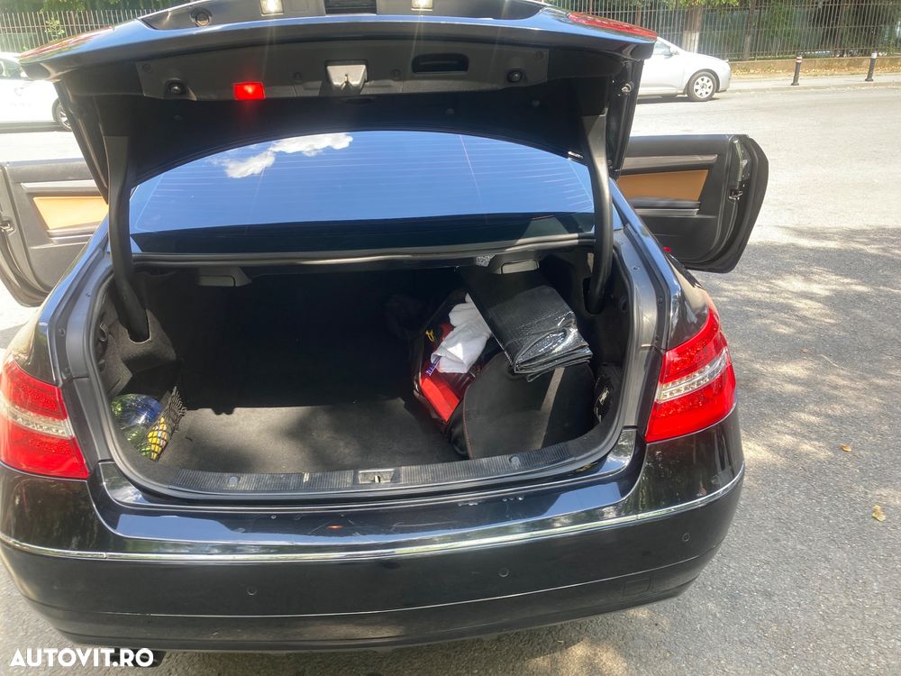 Mercedes-Benz E 250 CDI Coupe - 12