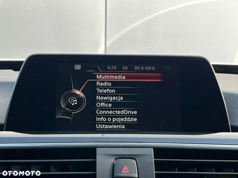 BMW 3GT 318d Advantage - 28