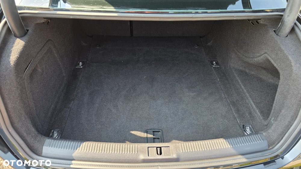 Audi A4 Limousine 1.8 TFSI S line Sportpaket - 25