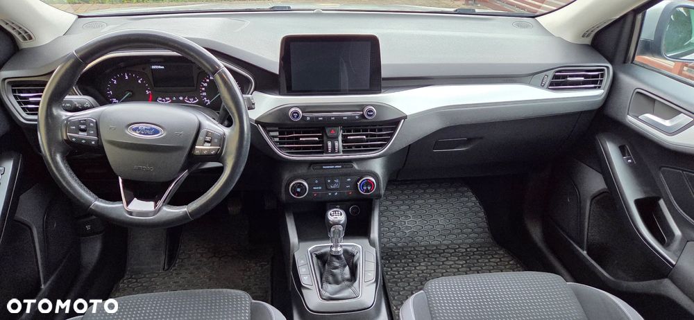 Ford Focus 1.5 TDCi Trend - 24