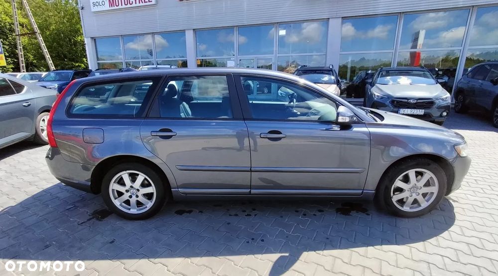 Volvo V50 - 5
