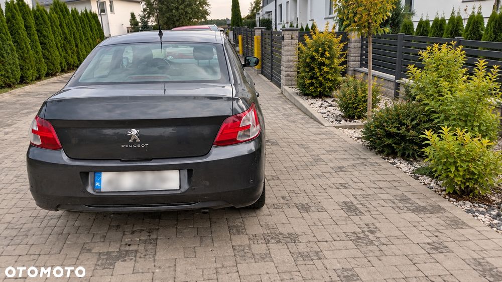 Peugeot 301 - 3