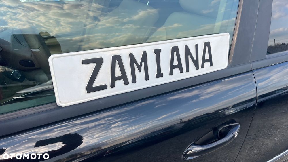 Mercedes-Benz ML 350 4-Matic - 27