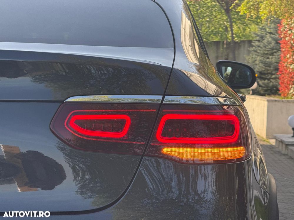 Mercedes-Benz GLC Coupe 220 d 4Matic 9G-TRONIC AMG Line - 35