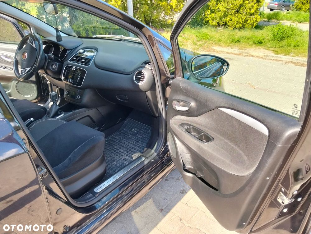 Fiat Punto 1.4 Easy S&S - 18