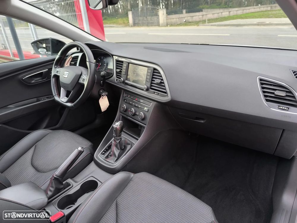 SEAT Leon 2.0 TDI DPF S&S DSG FR - 30