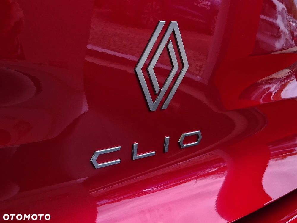 Renault Clio - 10