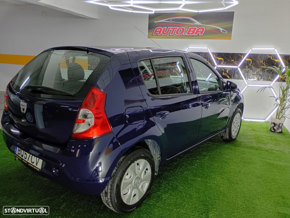 Dacia Sandero 1.2 16V SL 10 Anos Bi-Fuel - 22