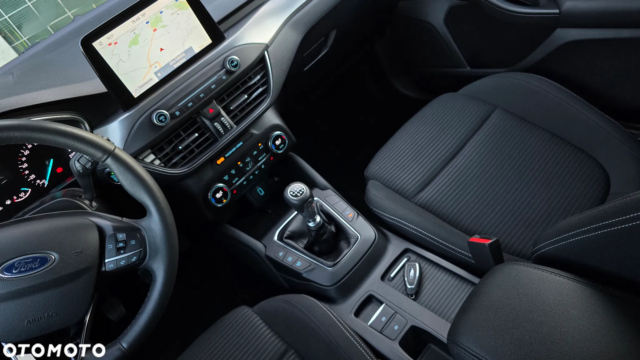 Ford Focus 2.0 EcoBlue Titanium X - 24