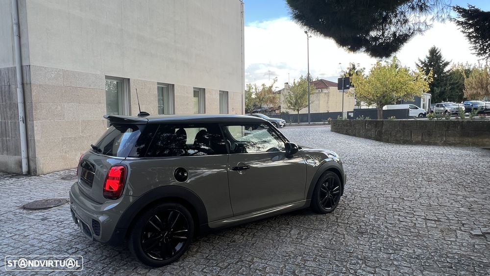 MINI 3 Portas Cooper S Aut. - 11