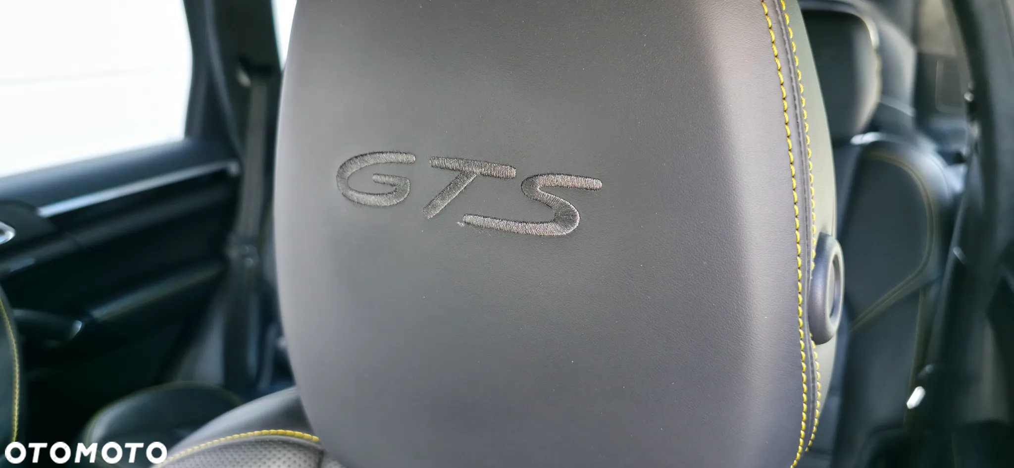 Porsche Cayenne GTS - 31