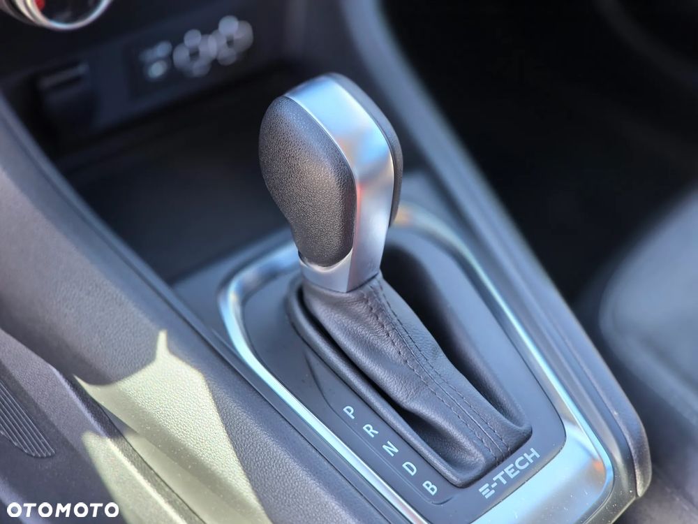 Renault Captur E-TECH Full 145 TECHNO - 13