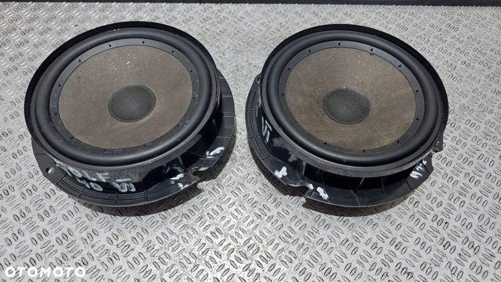 GŁOŚNIKI DRZWI DELIKATNIE USZKODZONE UCHWYTY VW GOLF VI R2012 NR 1K8035454 CENA ZA SZTUKĘ - 3