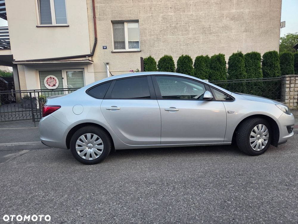 Opel Astra - 19