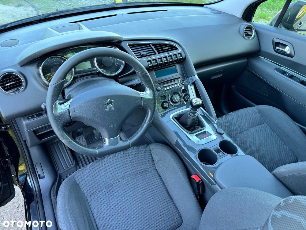 Peugeot 3008 1.6 HDi Style - 11