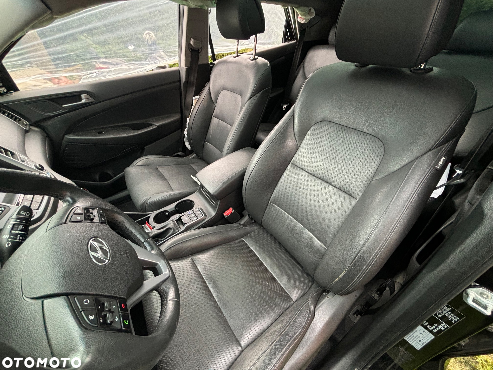 Hyundai Tucson 2.0 CRDi 4WD Automatik Premium - 30