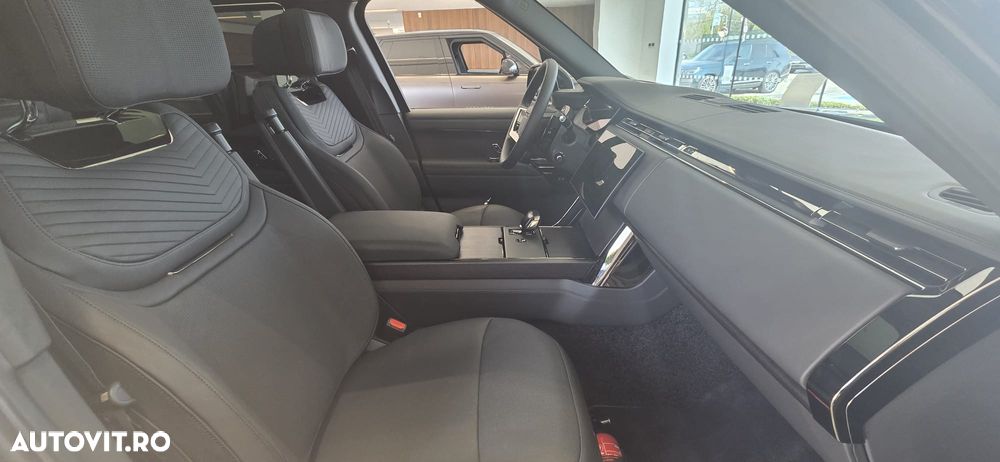 Land Rover Range Rover 4.4 V8 P615 MHEV SV - 9