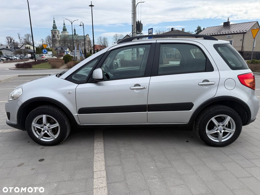Suzuki SX4 1.6 VVT 4x4 Club - 5