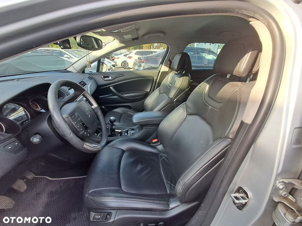 Citroën C5 2.0 HDi Exclusive - 34