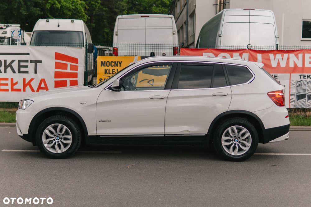 BMW X3 xDrive20d xLine - 28
