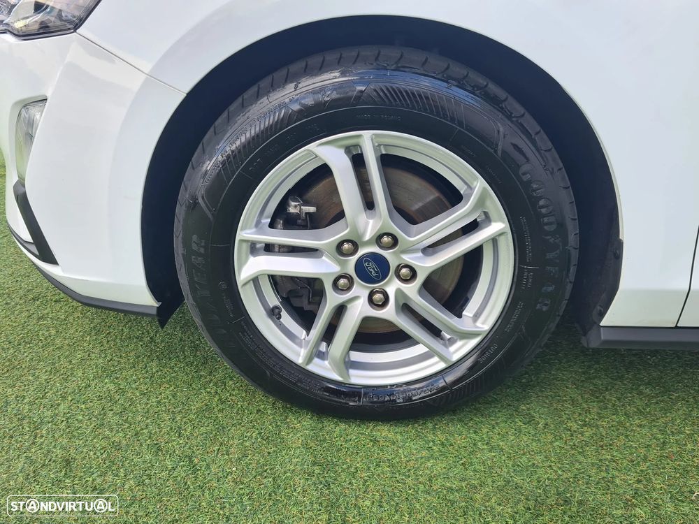 Ford Focus 1.5 EcoBlue S&S ACTIVE STYLE - 14