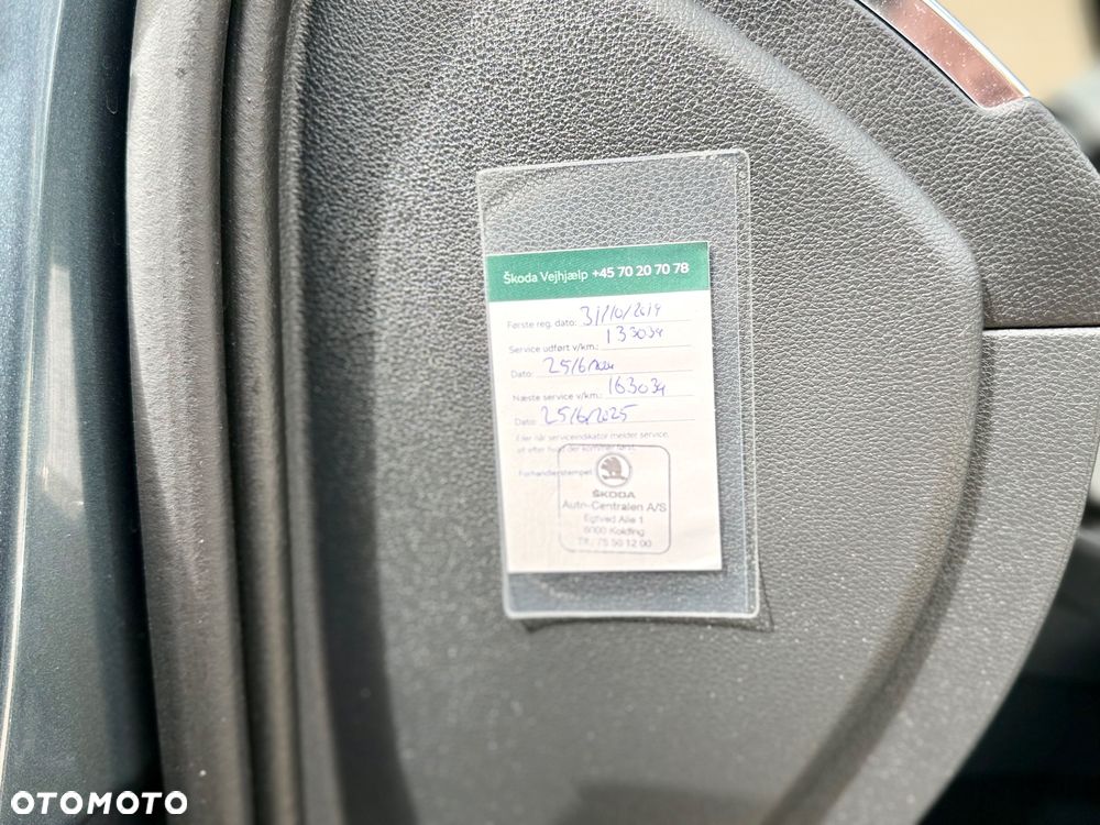 Skoda Octavia 2.0 TDI Edition DSG - 10