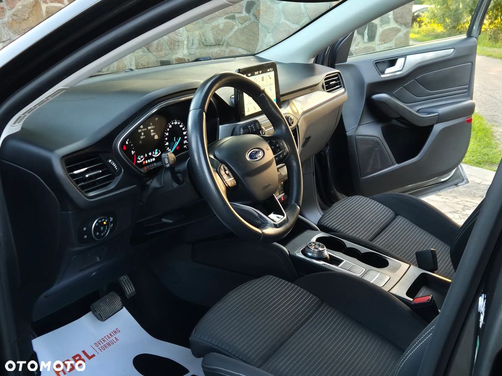 Ford Focus 1.5 EcoBlue Start-Stopp-System TITANIUM DESIGN - 24