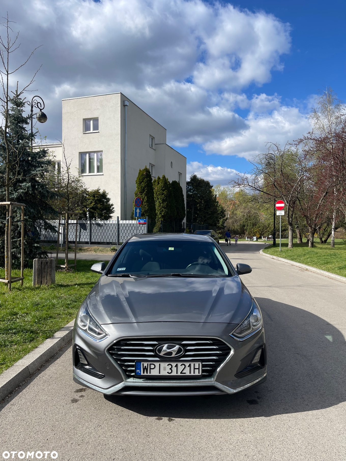 Hyundai Sonata - 9