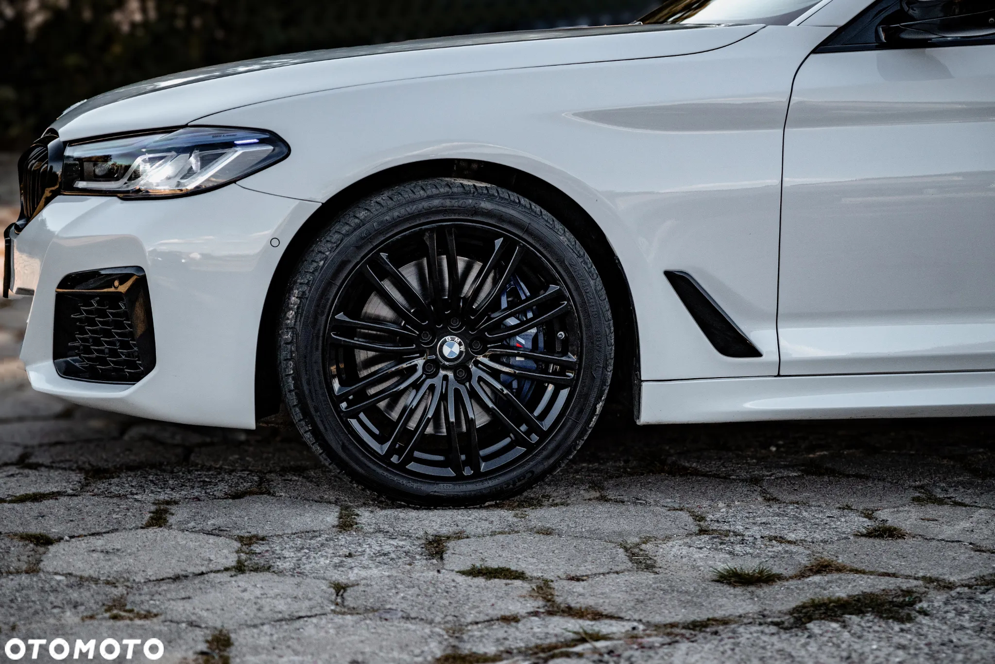 BMW Seria 5 540i xDrive M Sport sport - 33