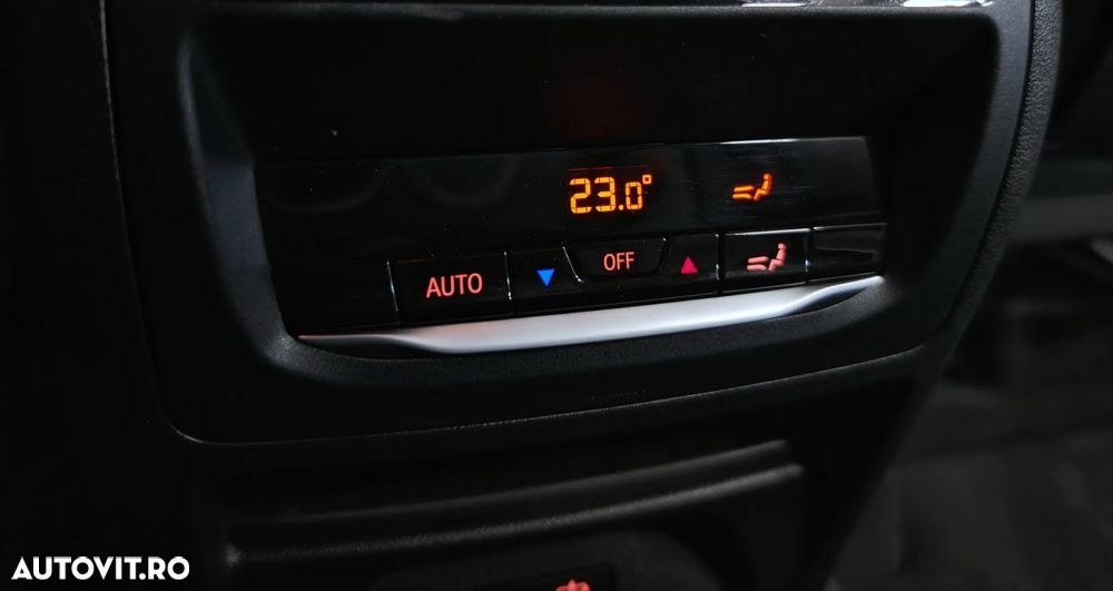 BMW X3 xDrive30e AT PHEV - 28