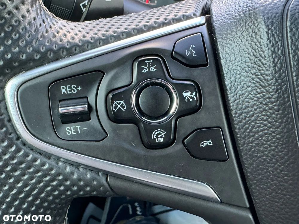 Opel Insignia 2.8 V6 Turbo 4x4 Automatik OPC - 30