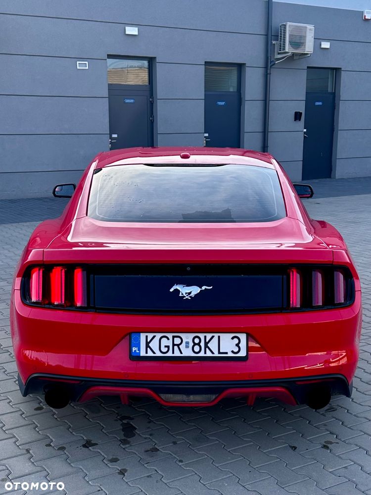 Ford Mustang 2.3 EcoBoost - 8