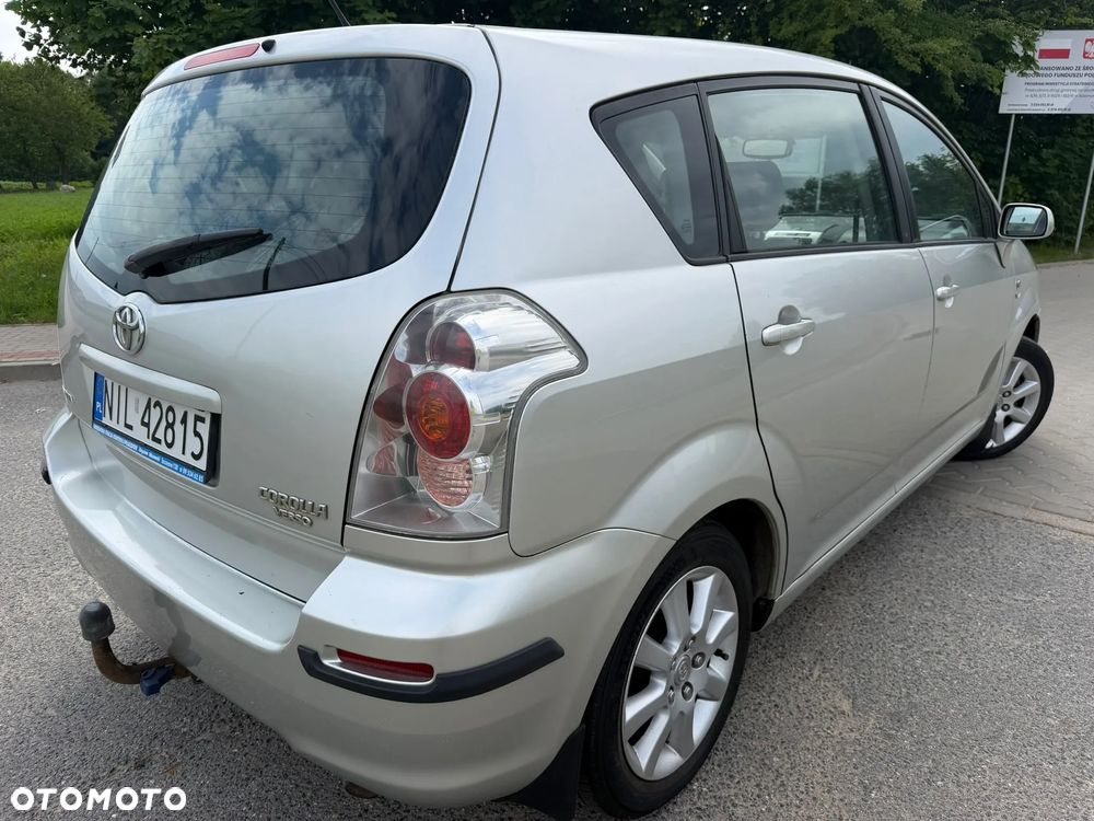Toyota Corolla Verso 1.8 Sol + 7os MM - 4
