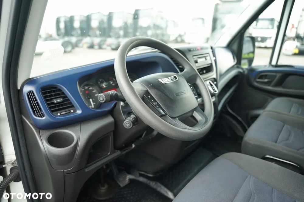 Iveco DAILY 35-140 / KONTENER 4,3 M / HI -MATIC / BLIŹNIAK  / ROLETA / SPROWADZONY - 25