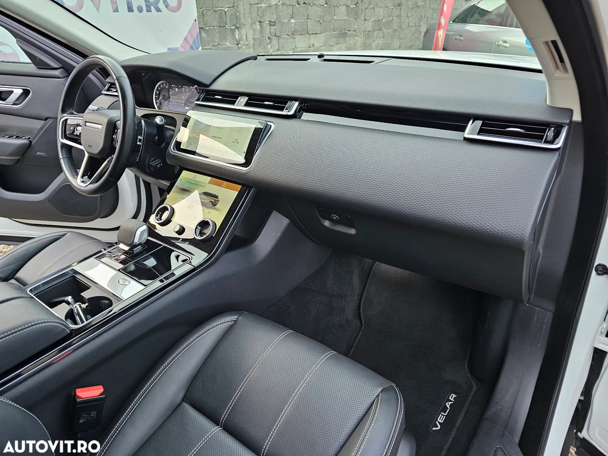 Land Rover Range Rover Velar 2.0 S - 29