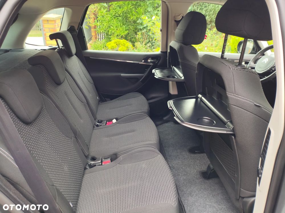 Citroën C4 Picasso - 24