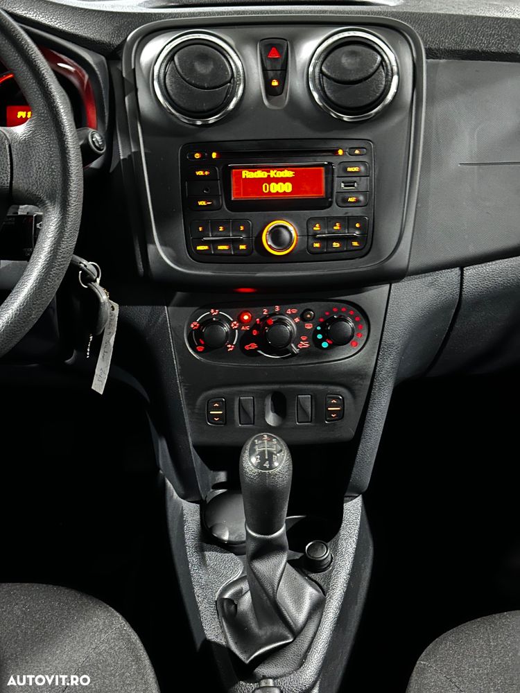 Dacia Sandero 1.2 16V 75 Ambiance - 9