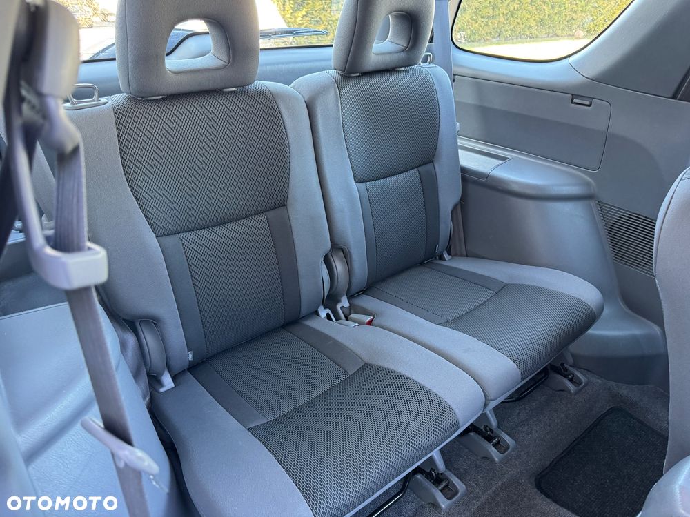 Toyota RAV4 - 9