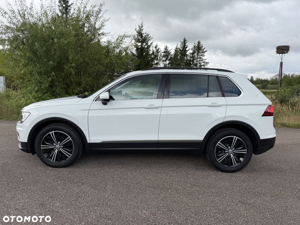 Volkswagen Tiguan - 11