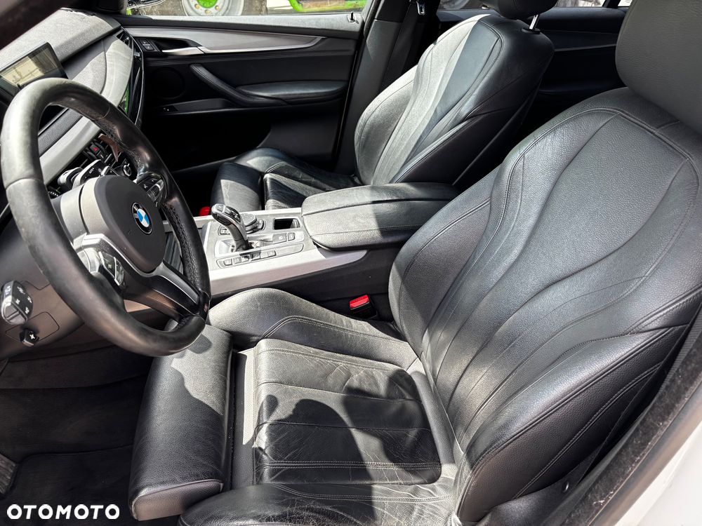BMW X5 xDrive25d - 13