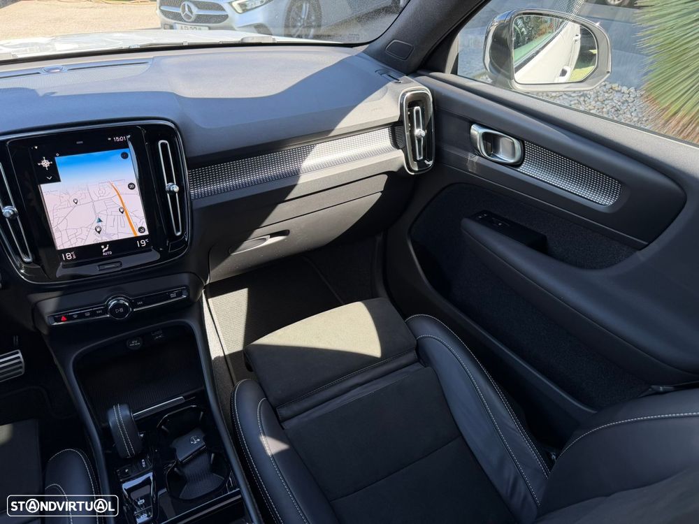 Volvo XC 40 1.5 T4 PHEV R-Design - 28