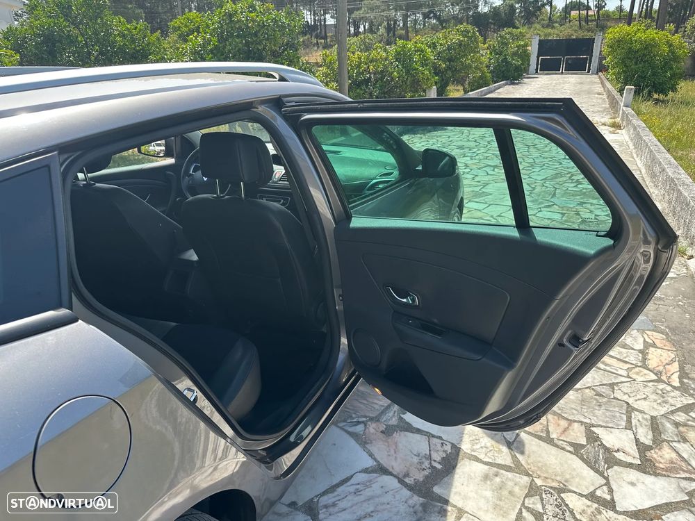 Renault Mégane Sport Tourer 1.5 dCi Dynamique - 23