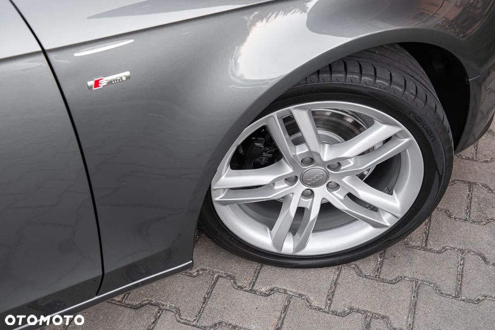 Audi A4 Avant 2.0 TDI DPF S line Sportpaket - 35