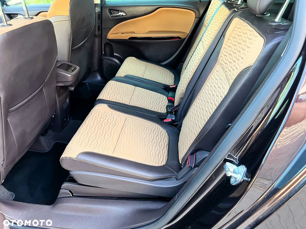 Opel Zafira 1.6 T SIDI Cosmo S&S - 17