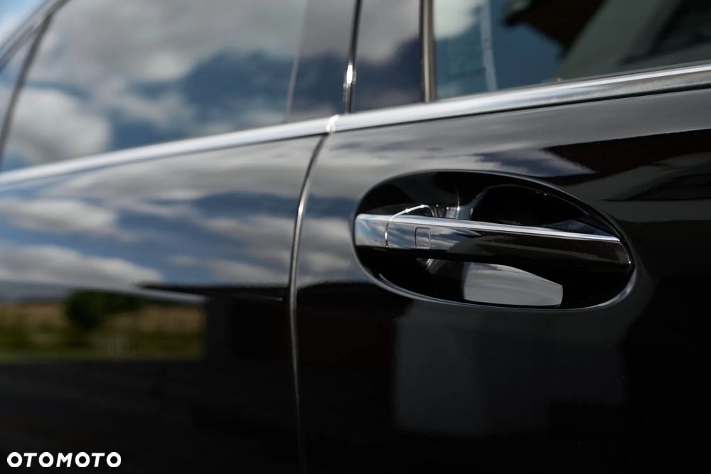 Mercedes-Benz Klasa S 63 AMG - 38