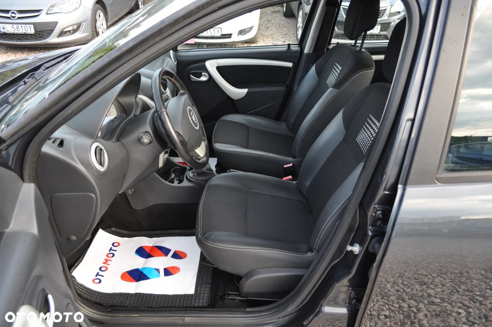 Dacia Sandero 1.6 Laureate BL - 13