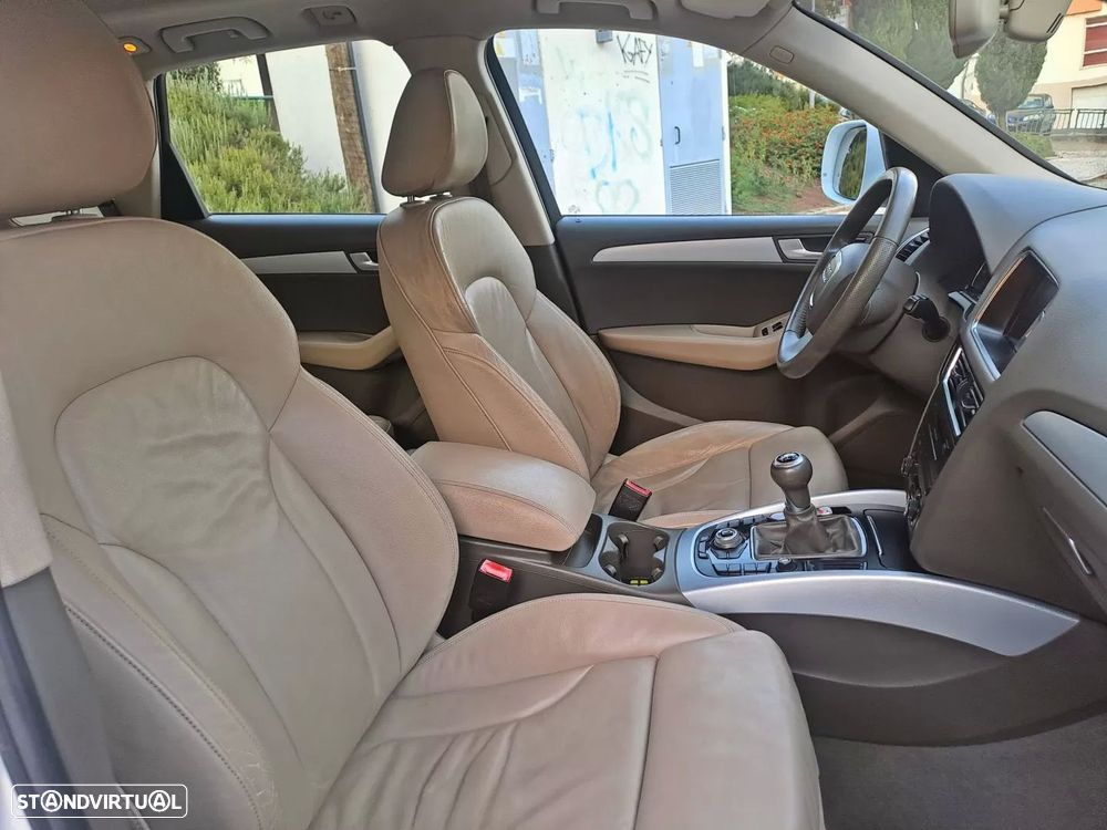 Audi Q5 2.0 TDI Exclusive - 29