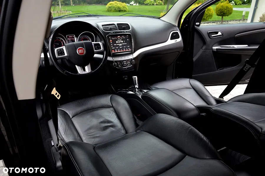 Fiat Freemont 2.0 Multijet 16V DPF Automatik Allrad Black Code - 25